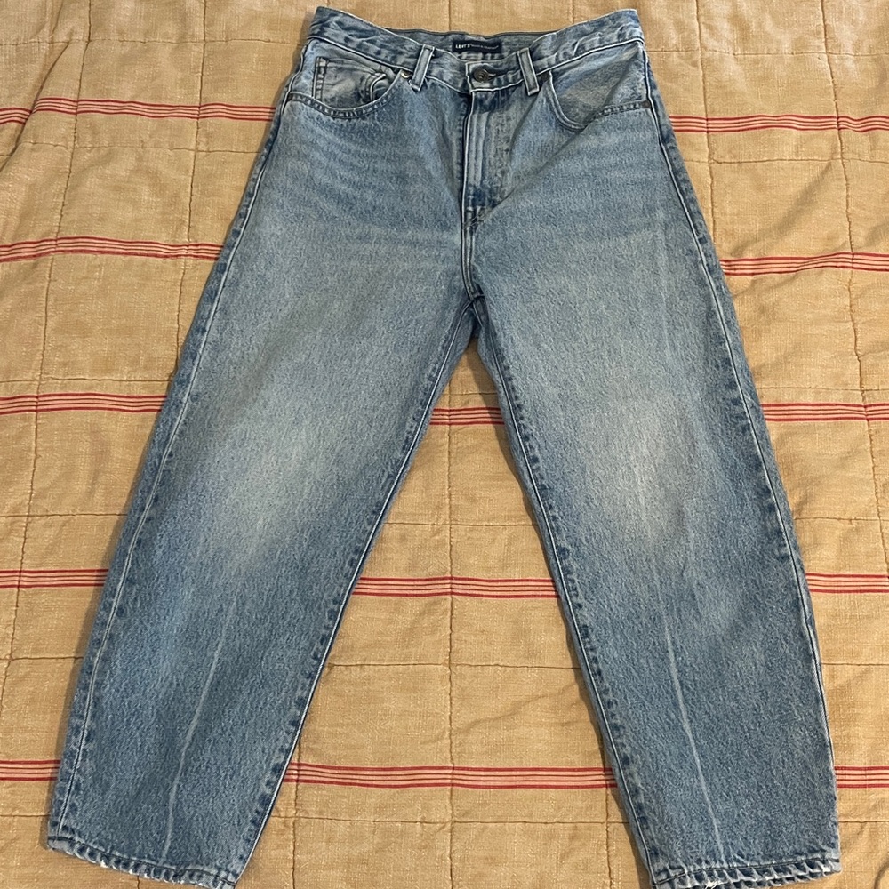 Levi's Made and Crafted Barrel Crop Jeans, 100% cotton. Size 26